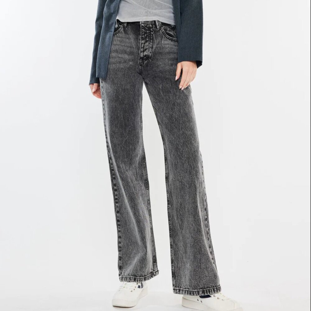 Kancan Raila Ultra High Rise‎ 90's Flare Jeans Womens 30 (Fits 31x32.5) Denim